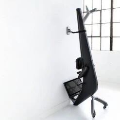 Hydrow Indoor Rowing Machine -Fitness Equipment Store img 22 hr storeupright opti