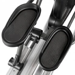Spirit Fitness CE800+ Elliptical Trainer -Fitness Equipment Store img 23 ce800plus closepedals opti