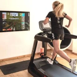 NoblePro Elite E8i Treadmill | Noble Pro -Fitness Equipment Store img 23 ne8i connectivitywoman opti
