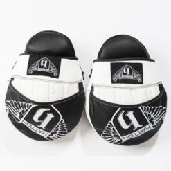 Jordan Hatton PU Curved Hook And Jab Pads (Pair) -Fitness Equipment Store img hatp3006 curvedpads upside